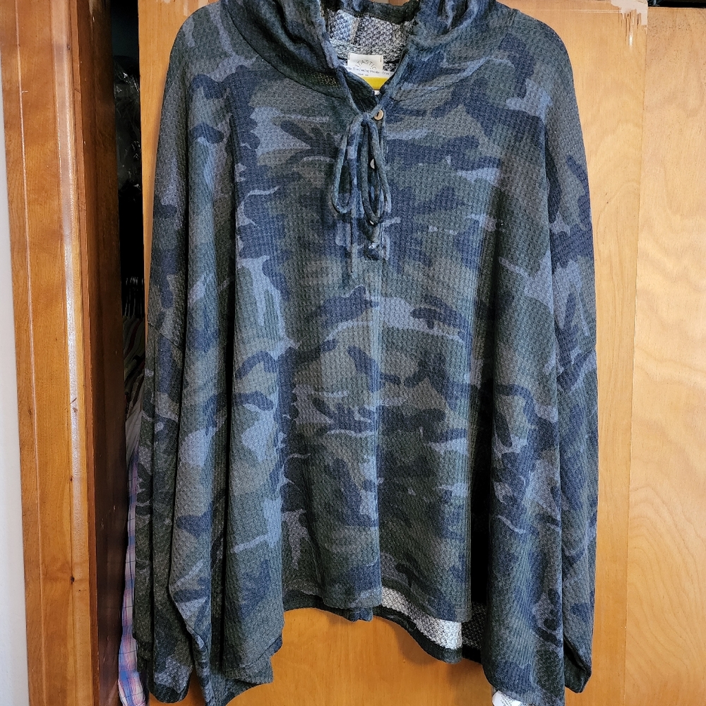 Fantastic Fawn hooded top